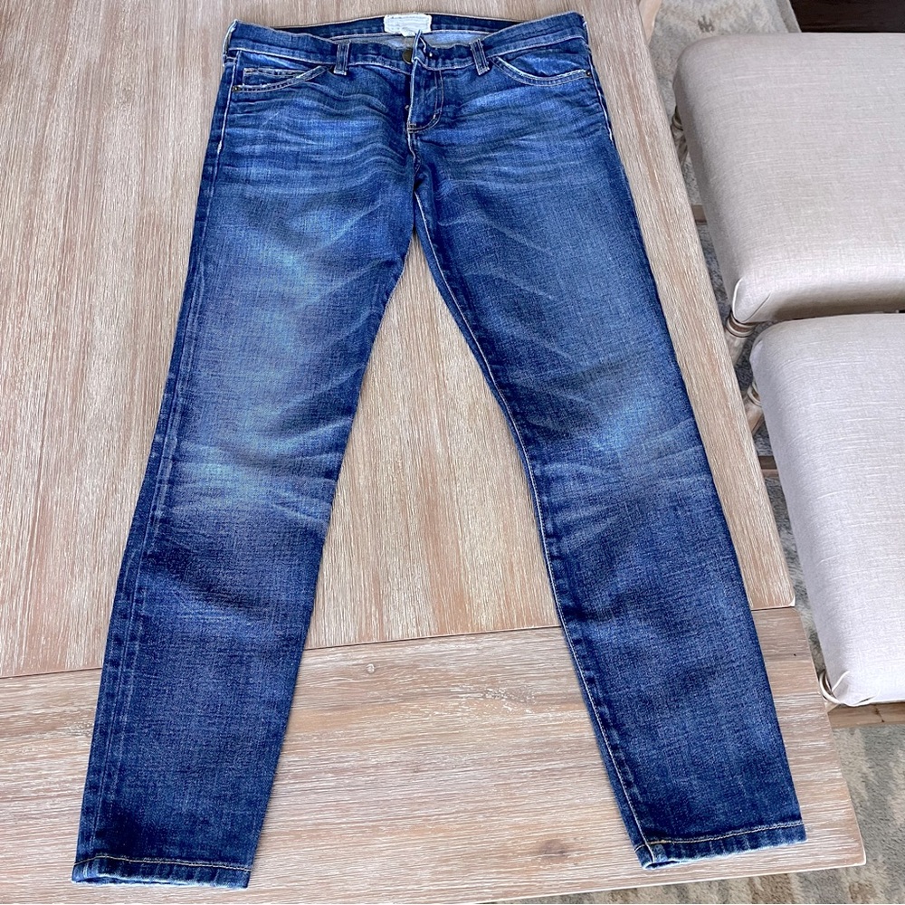 Current/Elliot straight leg medium wash lovely jeans, size 28